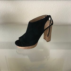 SOLD “NEW" POUR LA VICTOIRE YANNA PLATFORMS